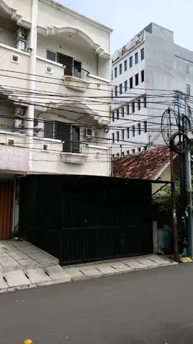 Ruko Kantor Cocok untuk Gudang atau Online Shop