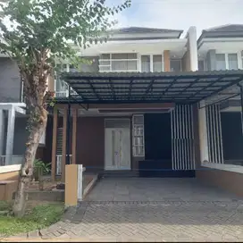 Rumah Strategis di Royal Residence Wiyung Surabaya Dekat Citraland