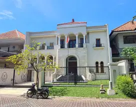 RUMAH CLASSIC MEWAH SIAP DIPINANG GRAHA FAMILY TERDEPAN