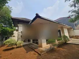 Rumah Luas 200m2 Siap Huni Pondok Indah Jakarta Selatan 13M
