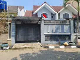Rumah Siap Pakai di Perumahan Dekat Solo Baru