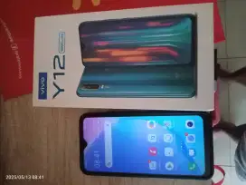 D jual hp Vivo y 12 ram ,4 GB/64 gb