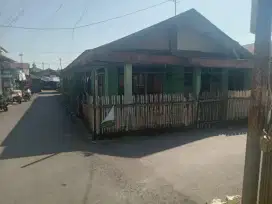 DIJUAL RUMAH STRATEGIS