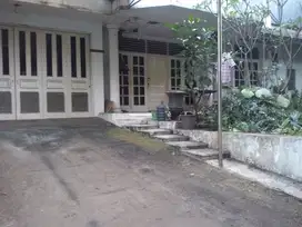 Jual murah Rumah Niaga hijau Raya Pondok Indah Jaksel