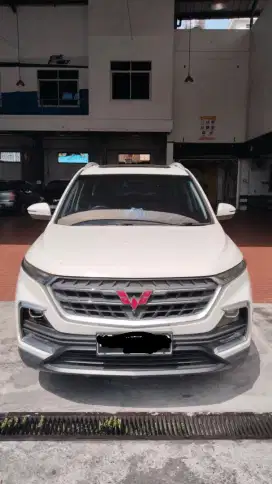 MOBIL WULING ALMAZ 2019
