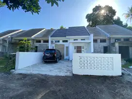 RUMAH INDENT BISA CUSTOM DI SLEMAN DEKAT TAMAN DENGGUNG