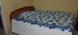 Tempat Tidur Rotan Klasik