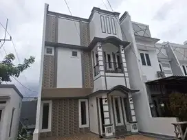 Rumah siap huni, 2 lantai termurah di depok. hunian exclusif