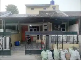 RUMAH 1.5 LANTAI SUDAH RENOVASI DI BUKIT DAGO PAMULANG GUNUNG SINDUR