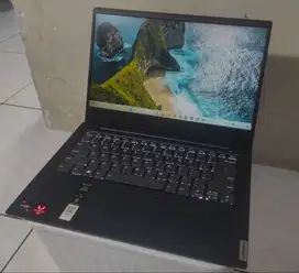 Lenovo S340-14API ryzen 3 3200U RAM 8GB Penyimpanan 512 GB