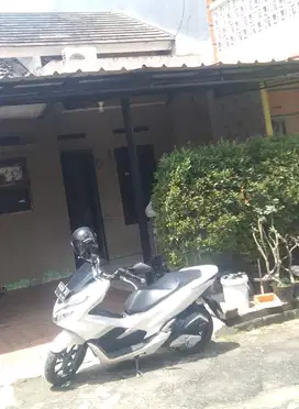 RUMAH STRATEGIS DI CLUSTER PADJAJARAN BINONG  TANGERANG
