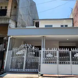 Dijual CEPAT Rumah FULL RENOV Siap Huni DELTASARI Indah