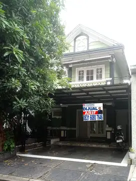 dijual cepat rumah asri 2 lantai di kota wisata Cibubur