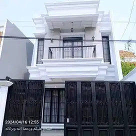 Di jual rumah baru siap huni Type American Style di Pejaten barat