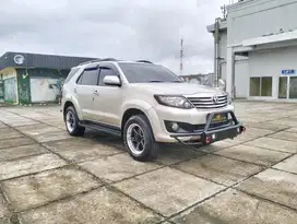 Toyota Fortuner 2.7 G Luxury 2012 Istimewa