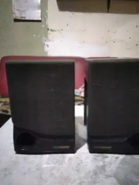 Di jual speaker pasif politron