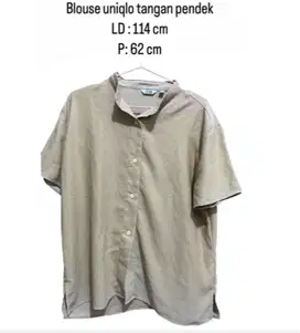 Baju Blouse Uniqlo Size M