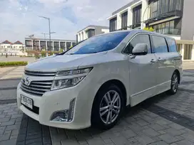 NISSAN ELGRAND 3.5 HWS 2013 PUTIH RECORD NISSAN