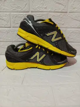 New Balance 470 V3 size 43 (27,5cm)