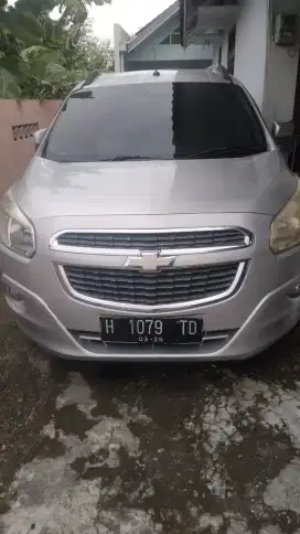 Jual chevrolet spin ltz