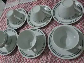 Cangkir + cawan keramik
