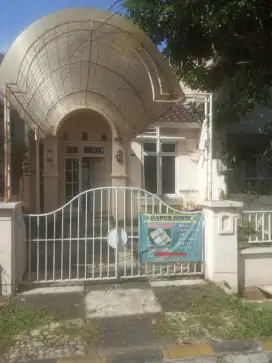 DIJUAL rumah Vila Dago Pamulang