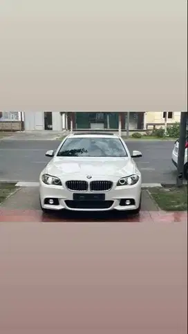 Menjual BMW 528i f10 (2016) versi eropa, dalam kondisi sempurna