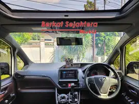 Toyota Voxy 2018 Bensin