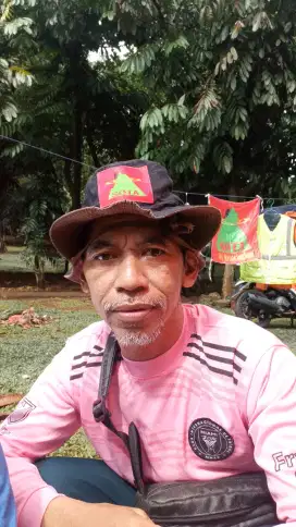 Mencari pekerjaan freelance bersih rumah dll
