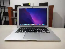 Macbook Air 2015 13 inch , RAM 8GB, SSD 128 GB,