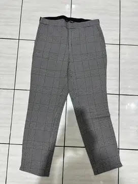 Celana pattern z4r4