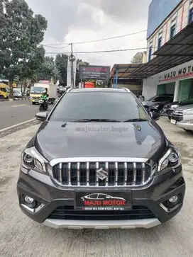 LOW KM! SUZUKI SX4 2022 S CROSS MATIC