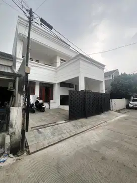 New Brand House di Bintaro sektor 1, Jakarta Selatan