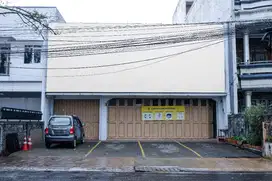 Dijual Rumah 3 Lantai Jl Naripan Bandung