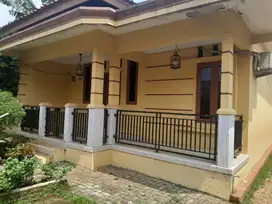 Dijual cepat rumah Induk dan rumah kontrakan Di Cimuning bekasi timur