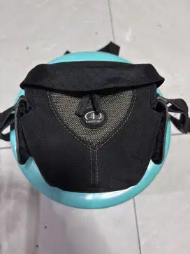 Tas Kamera Merk Tamrac Branded Ukuran Kompatibel