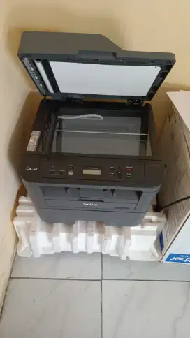 Printer / Fotocopy Brother DCP-L2540DW