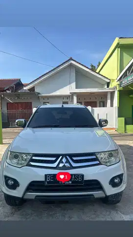 Mitsubishi Pajero Sport 2.5 GLS (4X2) 2015