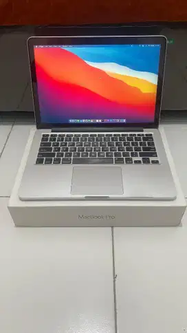 MACBOOK PRO RETINA 13 INCH 2015 i5 8/256 FULLSET