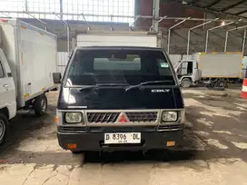 MITSUBISHI L300 2.5 BOX 2010