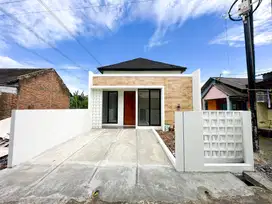 RUMAH BAGUS DI MAPAGAN UNGARAN BARAT CUMA DP 25 JT