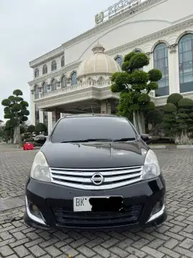 Nissan Grand Livina HWS 1.5 AT 2012
