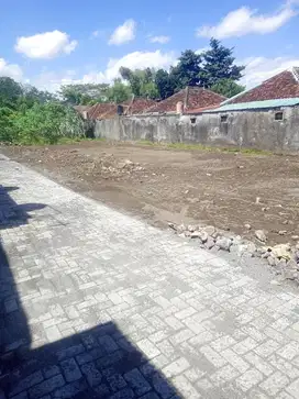 Tanah  di Lempongsari Cocok Kost Dekat Monumen Jogja Kembali