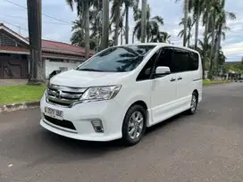 Nissan Serena 2013 Bensin