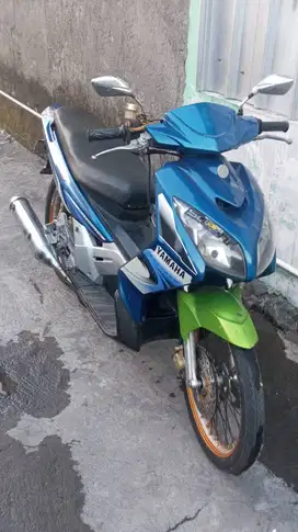 Di jual motor yamaha nuovo Th 2002