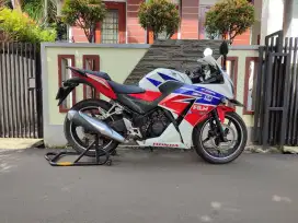 JUAL HONDA  CBR K45 TAHUN 2015