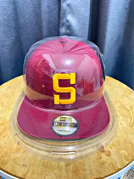 Topi New Era Original Masih Baru