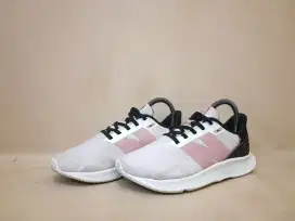 New Balance 430 Women Original 
Size 38 dan adidas nike