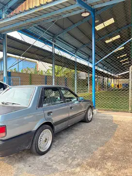 Mazda 323 1988 Bensin