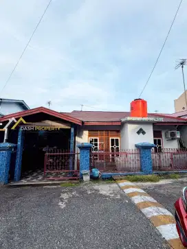 RUMAH DEKAT BANDARA & KAMPUS UIR